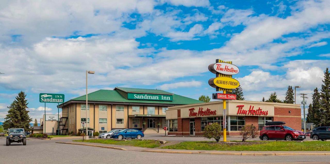 Sandman Inn Смитерс Экстерьер фото