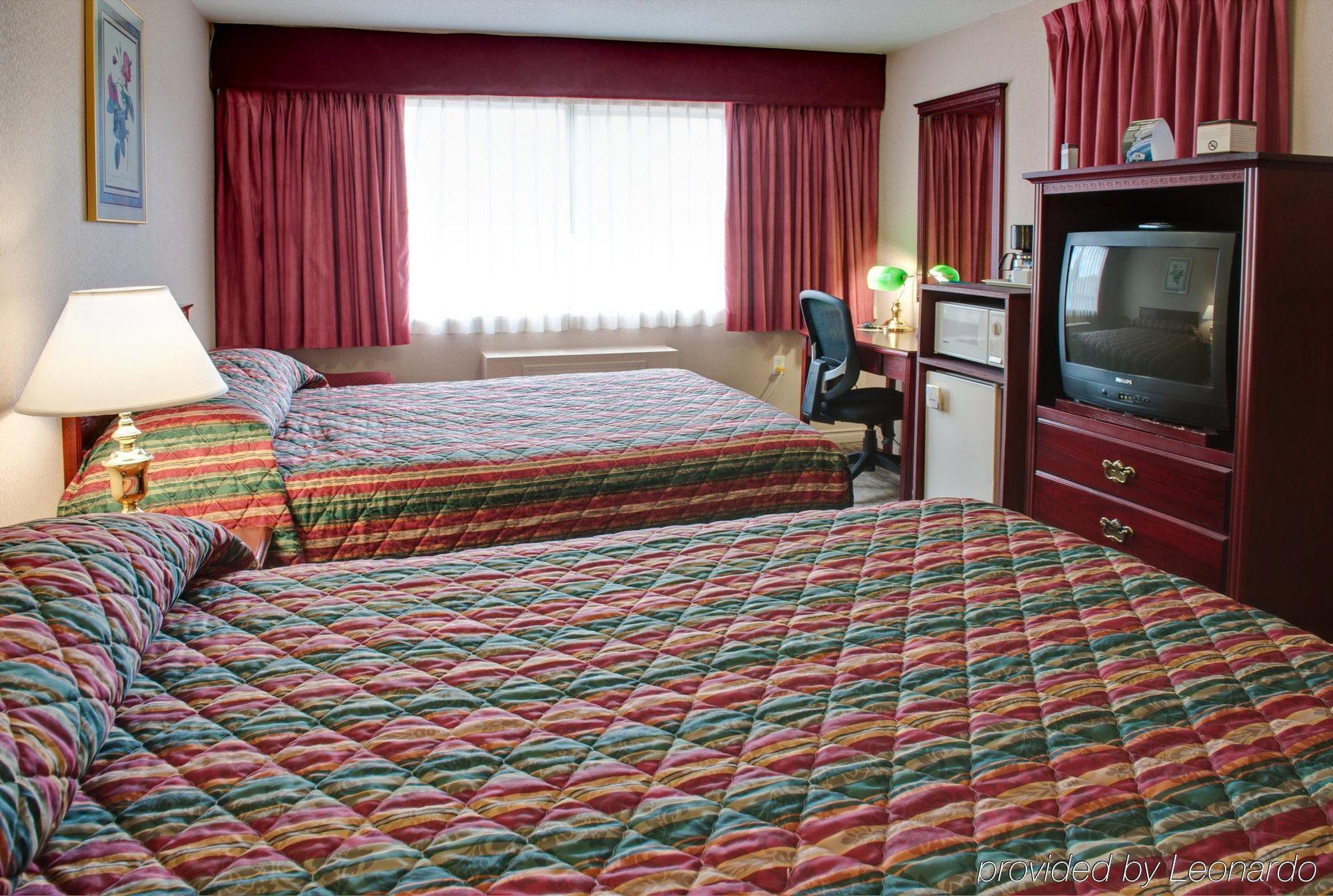 Sandman Inn Смитерс Номер фото
